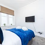 Stylish Studio In Leicester Square