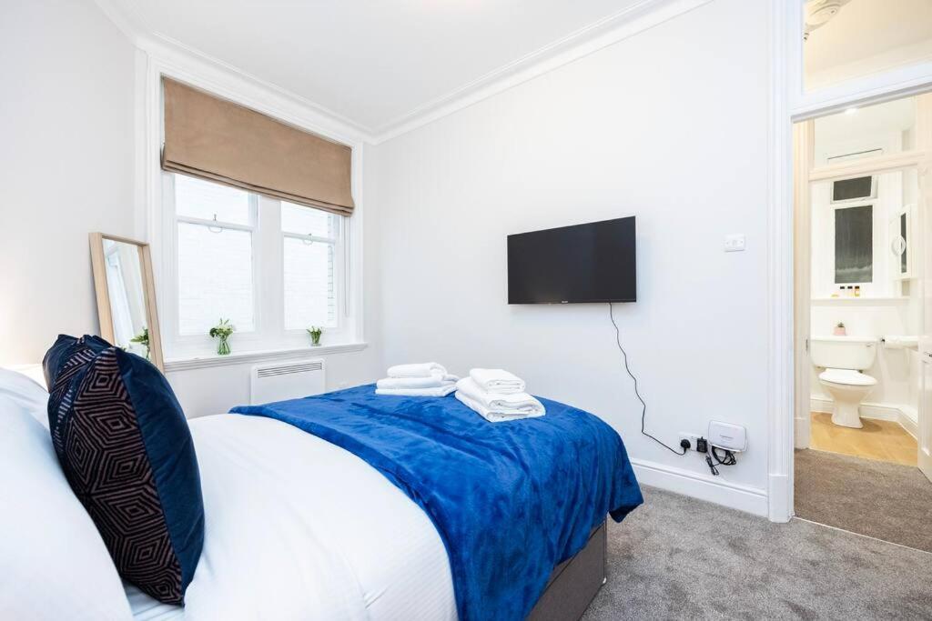 Stylish In Leicester Square Apartment *